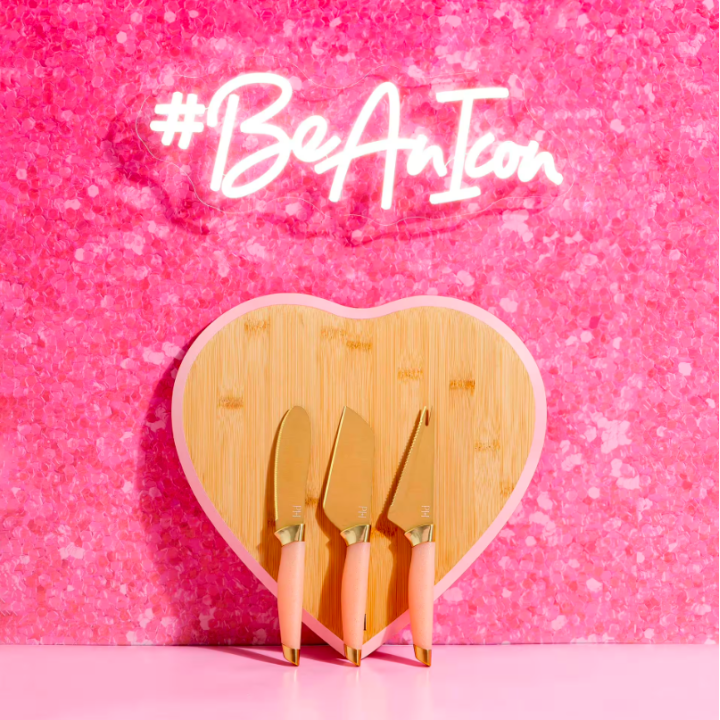 Sada nožů na sýr s prkénkem 4 ks – bambus, nerez